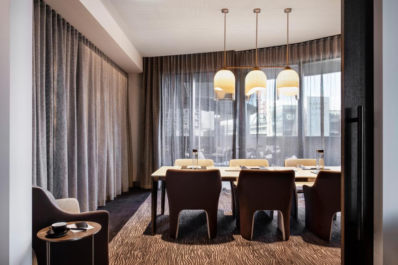 Melbourne Marriott Hotel Docklands Buitenkant foto The dining room