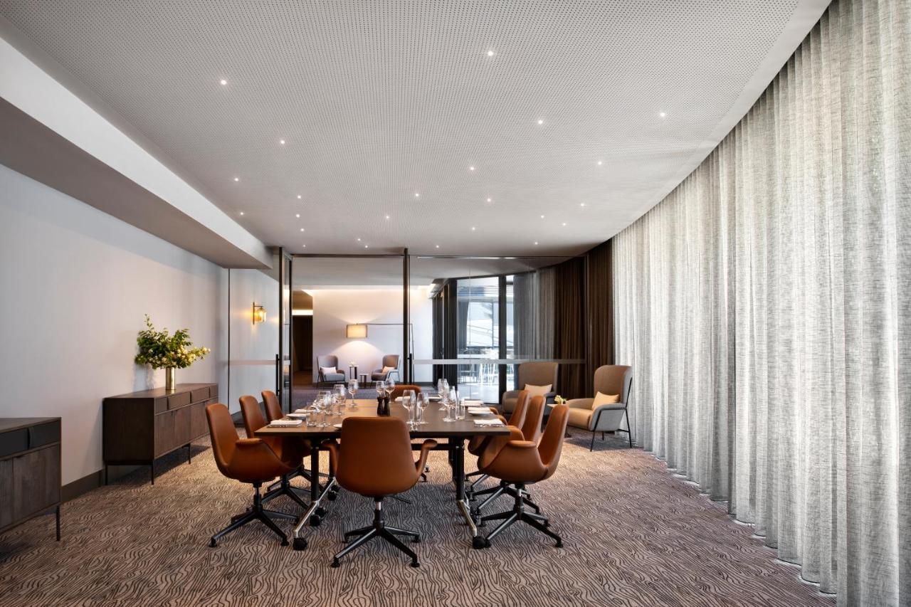 Melbourne Marriott Hotel Docklands Buitenkant foto The Westin Sydney