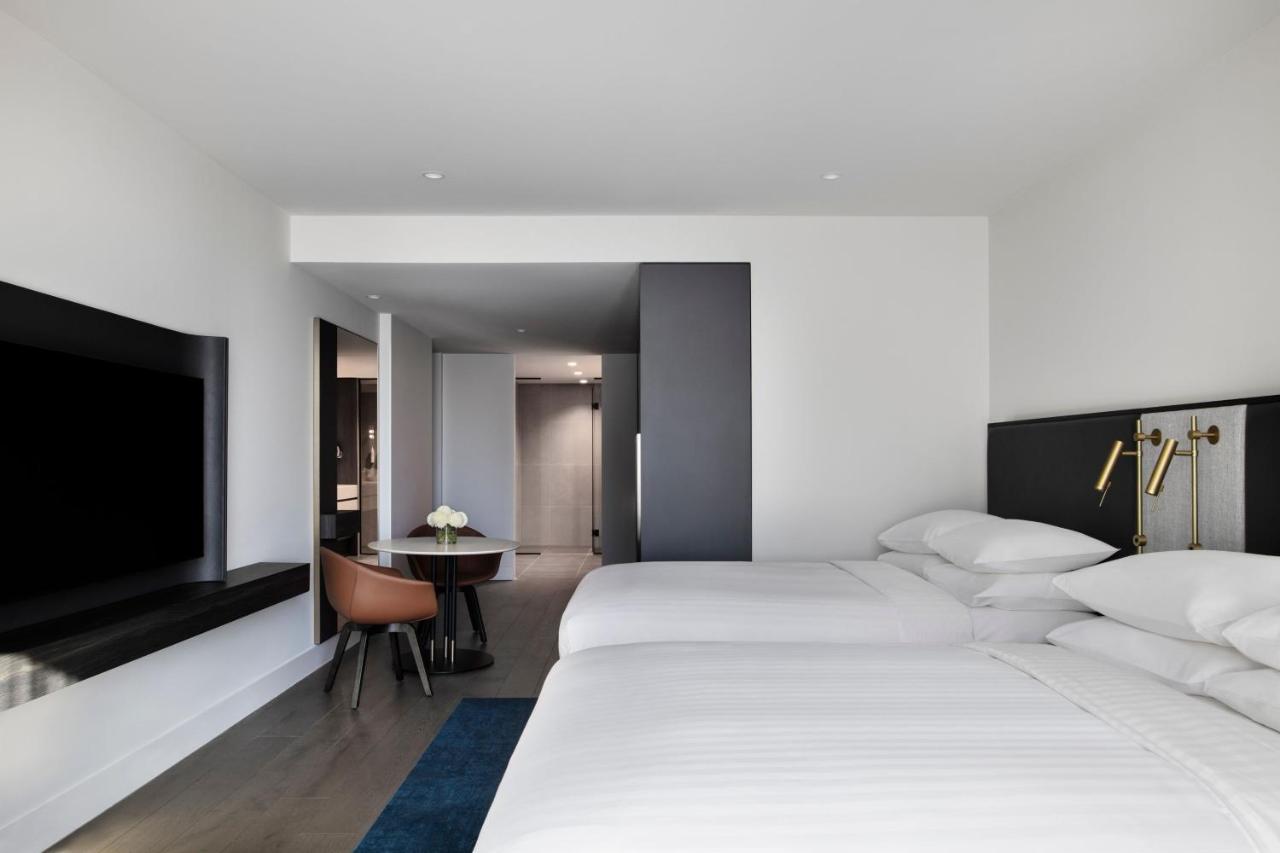 Melbourne Marriott Hotel Docklands Buitenkant foto